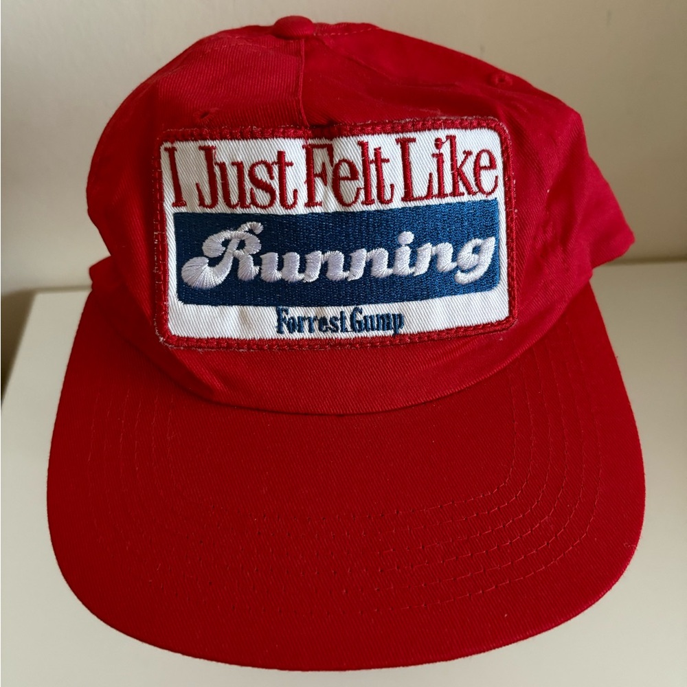 ❤️ Paramount Forrest Gump “I Just Felt Like Running” Red Hat – Adjustable